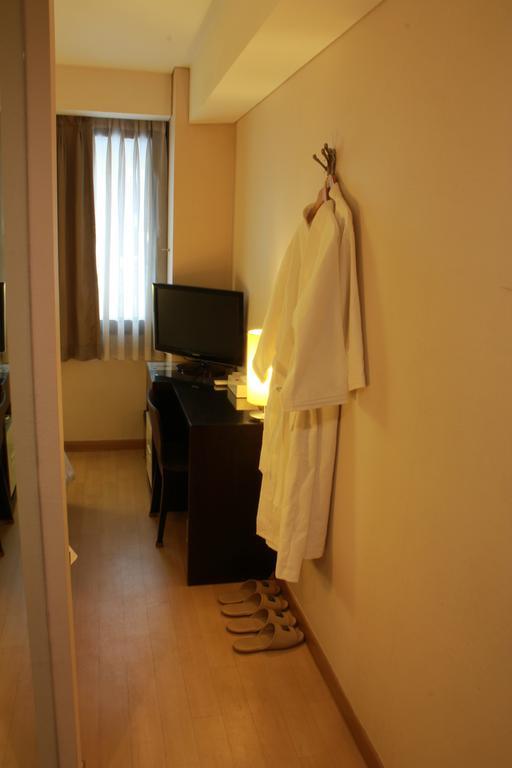 Doulos Jongno Hotel