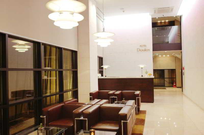 Doulos Jongno Hotel